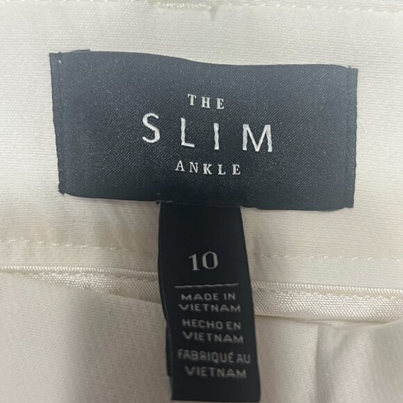 WHITE HOUSE BLACK MARKET - Pleated White Trousers - Picture 4 of 8